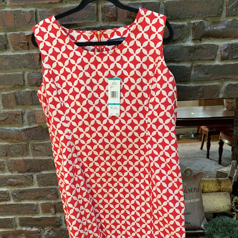 NWT - Women’s Print Dress